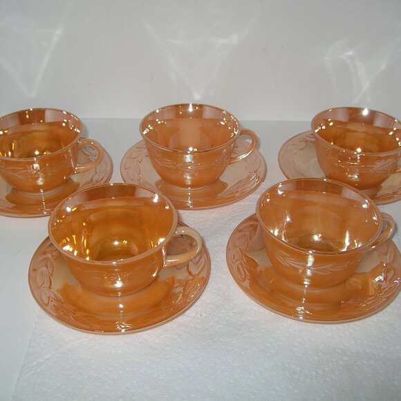 5 ~ Vintage CUPS & SAUCERS Fire King Peach Luster Laurel Leaf Oven Ware USA D - Picture 1 of 5